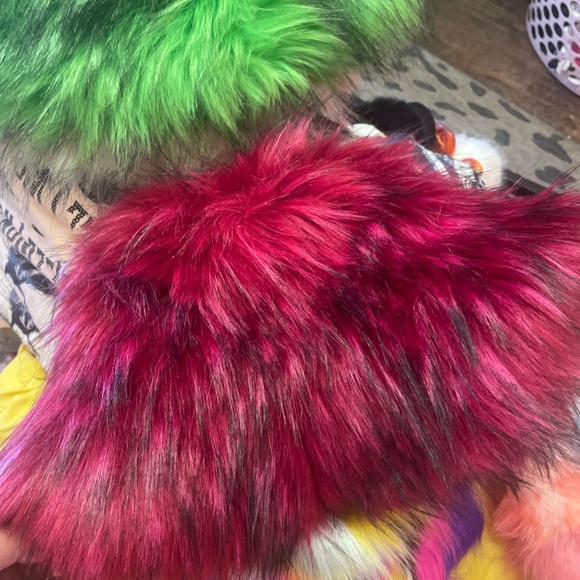 Rainbow Marble Swirl Faux Fur Costume Y2K Rave Fuzzy Furry Bucket Hat - Picture 8 of 16